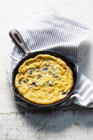 frittata de hongos con queso de cabra