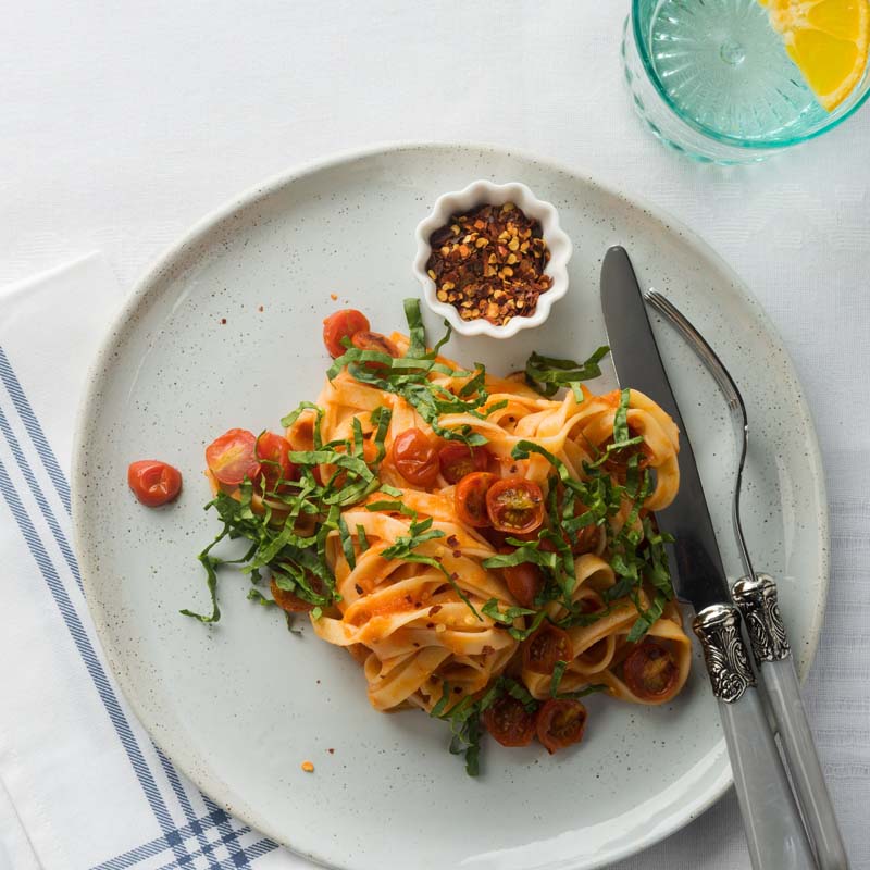 lingueine-con-salsa-de-tomates