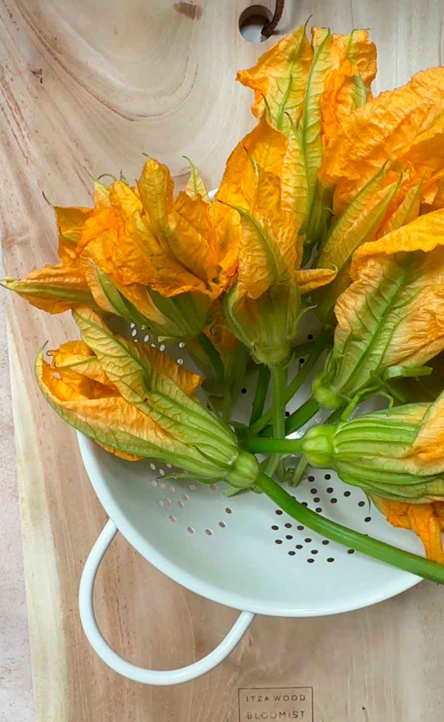 flores-de-calabaza-rellenas-de-queso-ricotta-1
