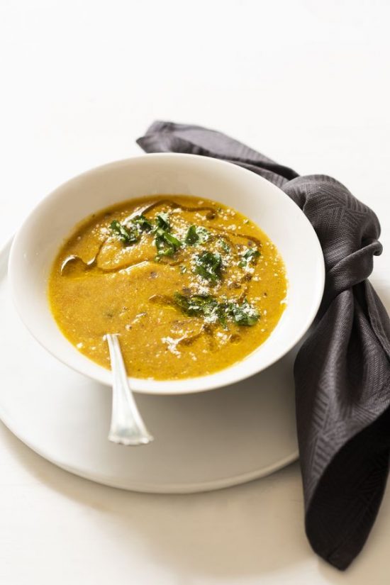 sopa de coliflor rostizada