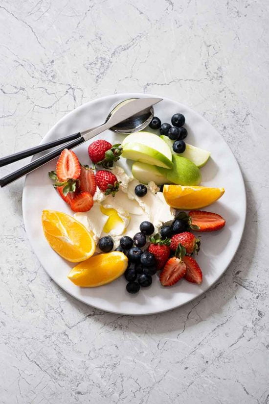 fresas-con-labneh