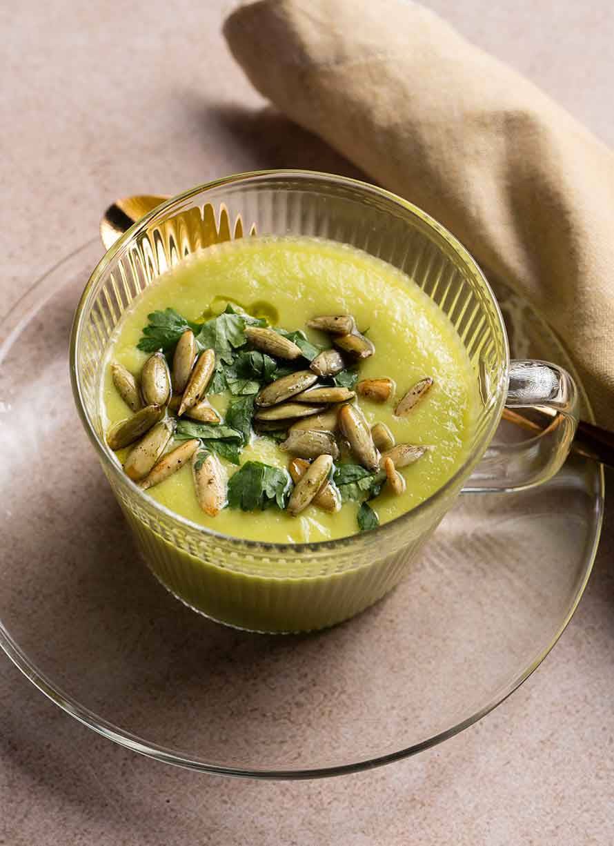 crema-de-aguacate-con-pepitoria