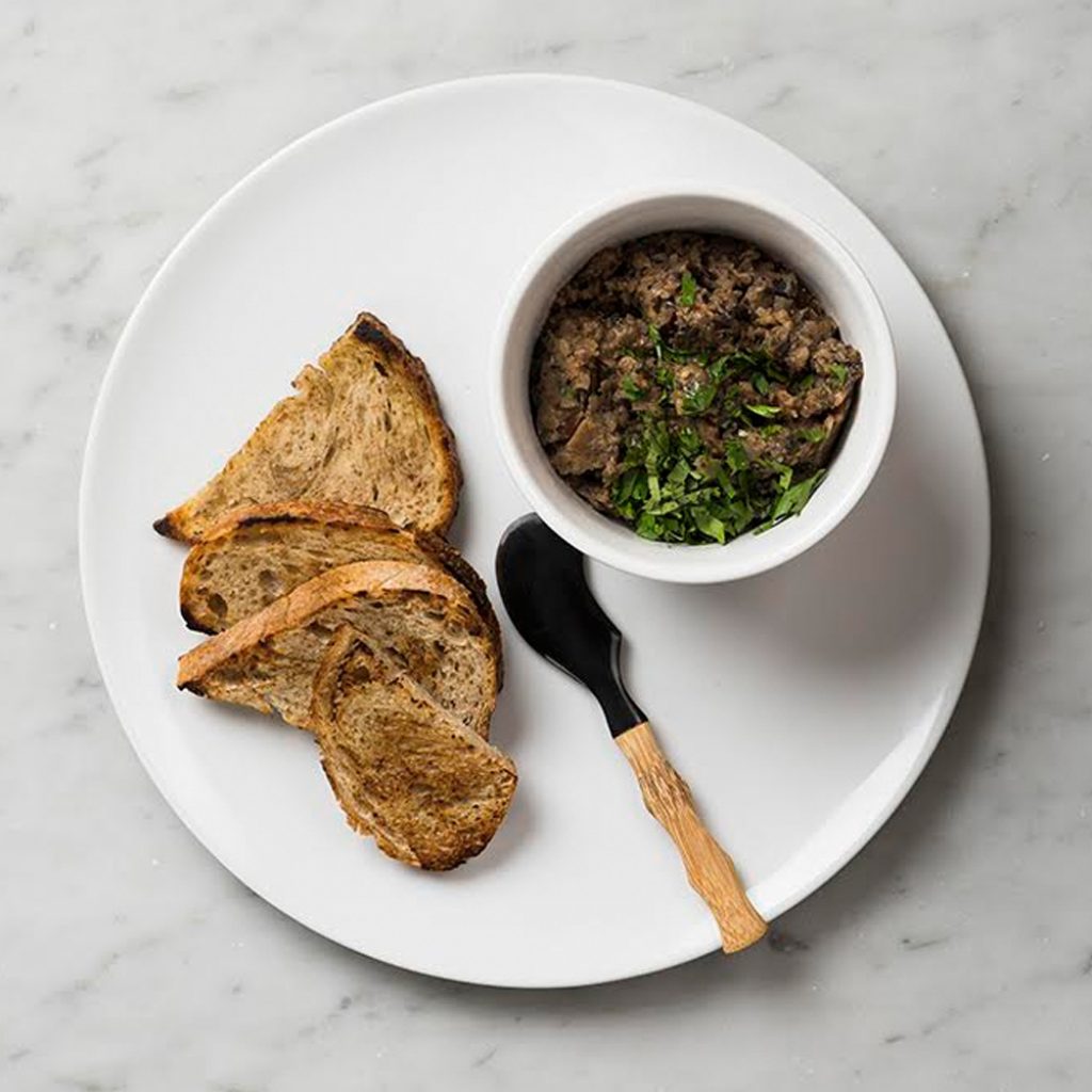 dip-de-berenjena-asada-con-yogurt-griego