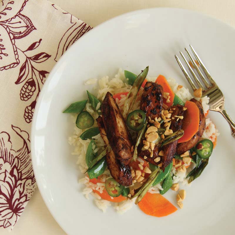 pollo-al-curry-rojo-y-ensalada-de-arroz