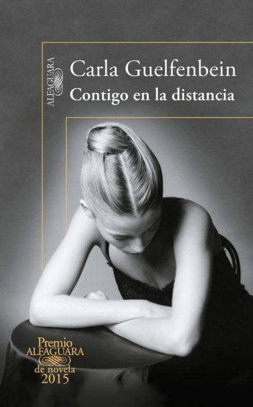 contigo en la distancia