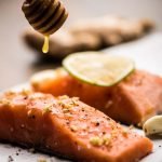 salmon-marinado-con-ajo-y-miel