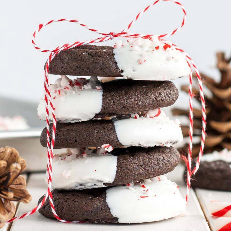 dark-chocolate-candy-cane-cookies