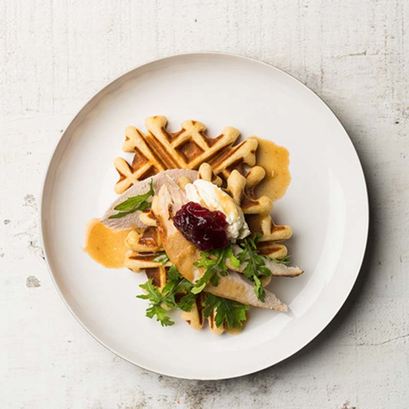 waffle-left-overs-con-cranberry-y-queso-crema