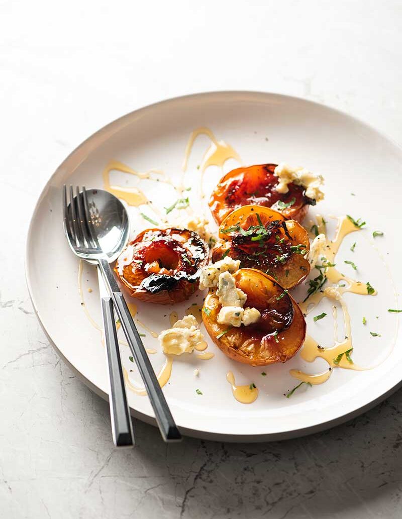 nectarinas-con-blue-cheese