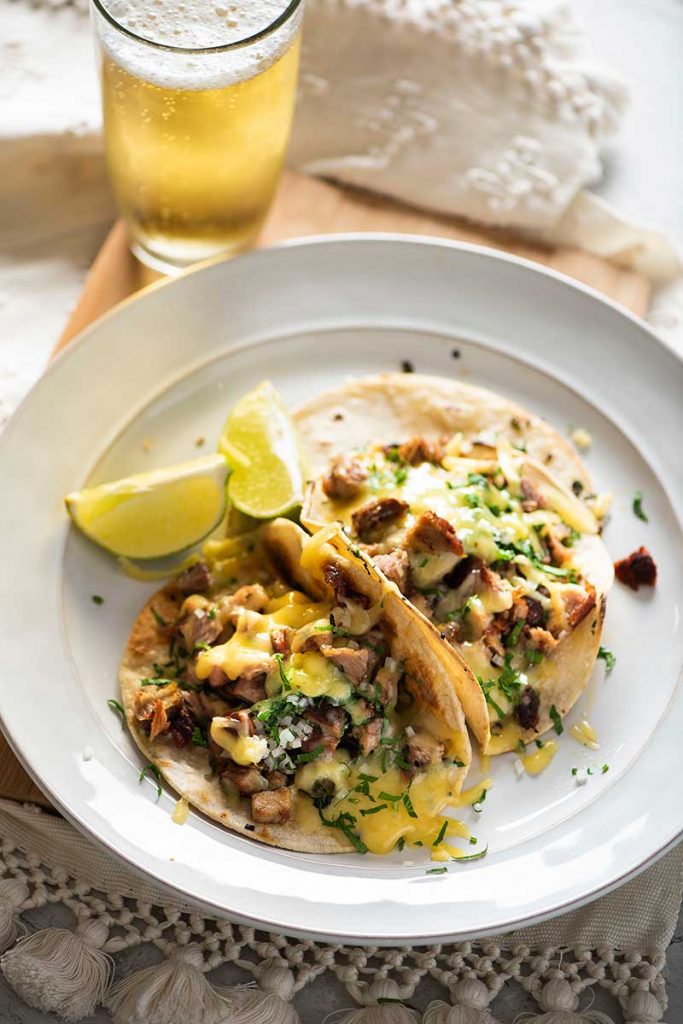 tacos-de-carnitas-gratinados