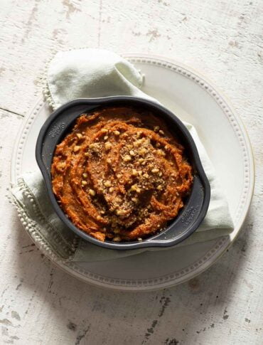 Camote-con-crumble-de-pecanas