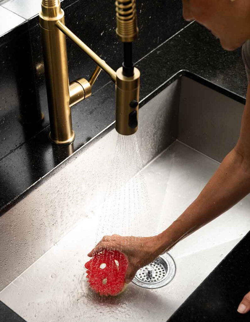 higiene-en-los-utensilios-de-cocina-2
